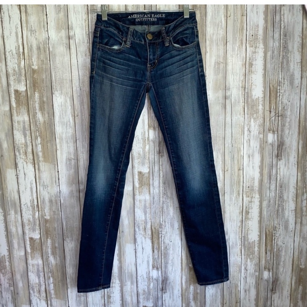 American Eagle Jegging Super Stretch Medium Wash Jeans - Picture 1 of 7